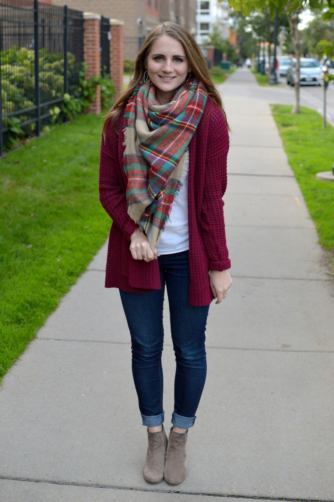 A Memory Of Us cozy burgundy cardigan A Kansas City Fashion Blog
