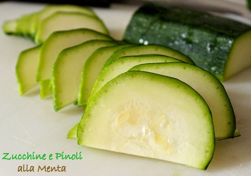 zucchine e pinoli alla menta di stefania