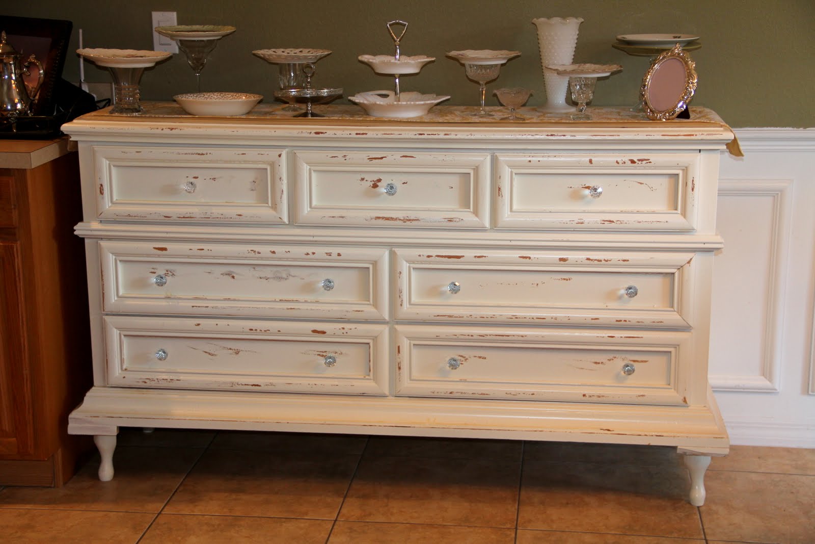 Domestic Divas Craft Corner! DIY buffet table!