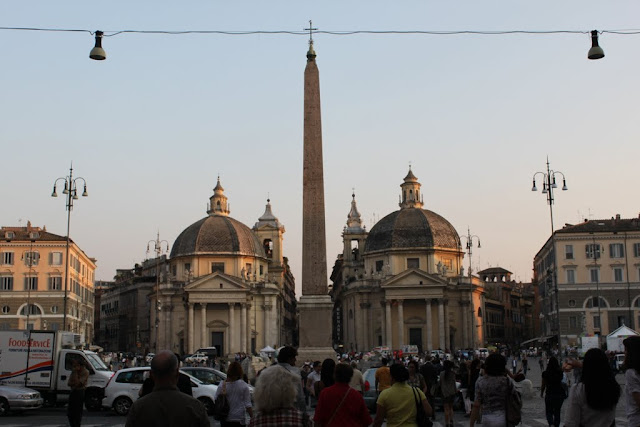 Piazza del Popolo is a famous square in Rome, Italy Piazza del Popolo is a famous square in Rome, Italy