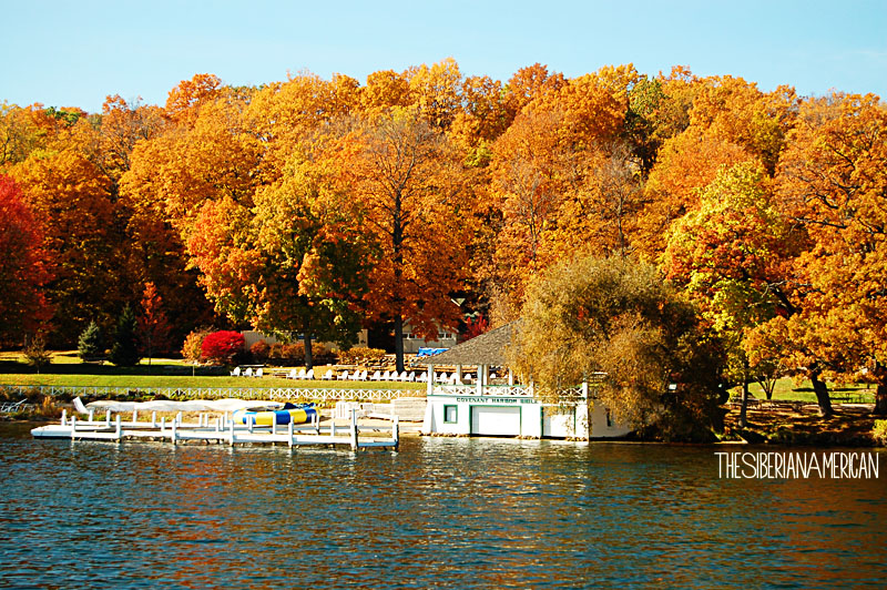 The Siberian American Fall Colors on the Lake Geneva Cruise Line Full