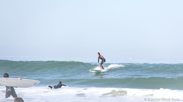 lady slider,biarritz,billabong,surfer girl,beach girl,surf,longboard,cote des basques,biarritz surf training,nora,elodie,guava and coconut,sunrise never ends