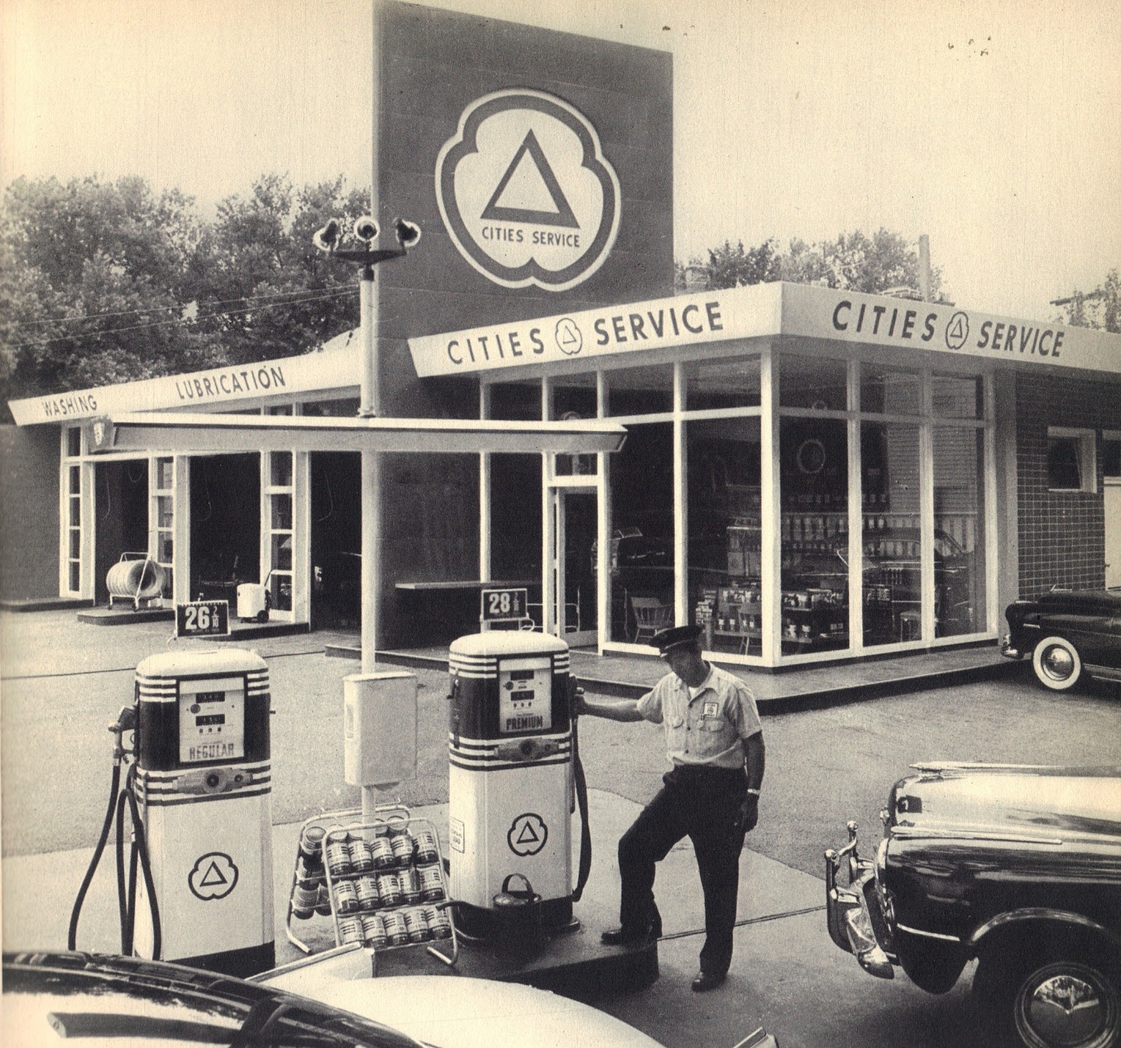 Cities Service gas stations designed by Henry Dreyfuss Old gas