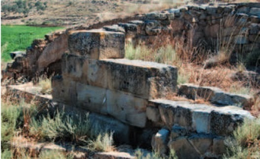 Detalle de un muro romano correspondiente a la segu nda fase constructiva de La Vispesa