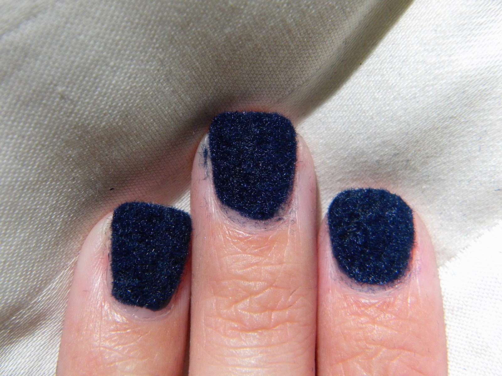 Nail PolishNThings Nail Rock Nail Velvet Navy
