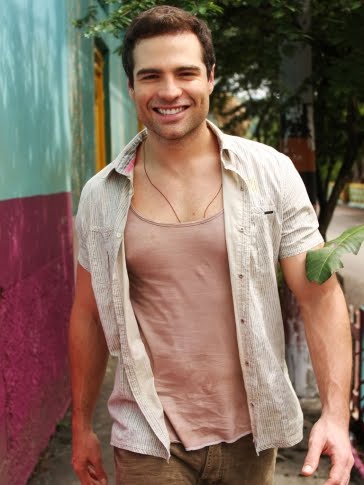 Roberto+Manrique+Fotos Fotos y vida de Roberto Manrique, actor ecuatoriano. - Fotos y Vida de ...