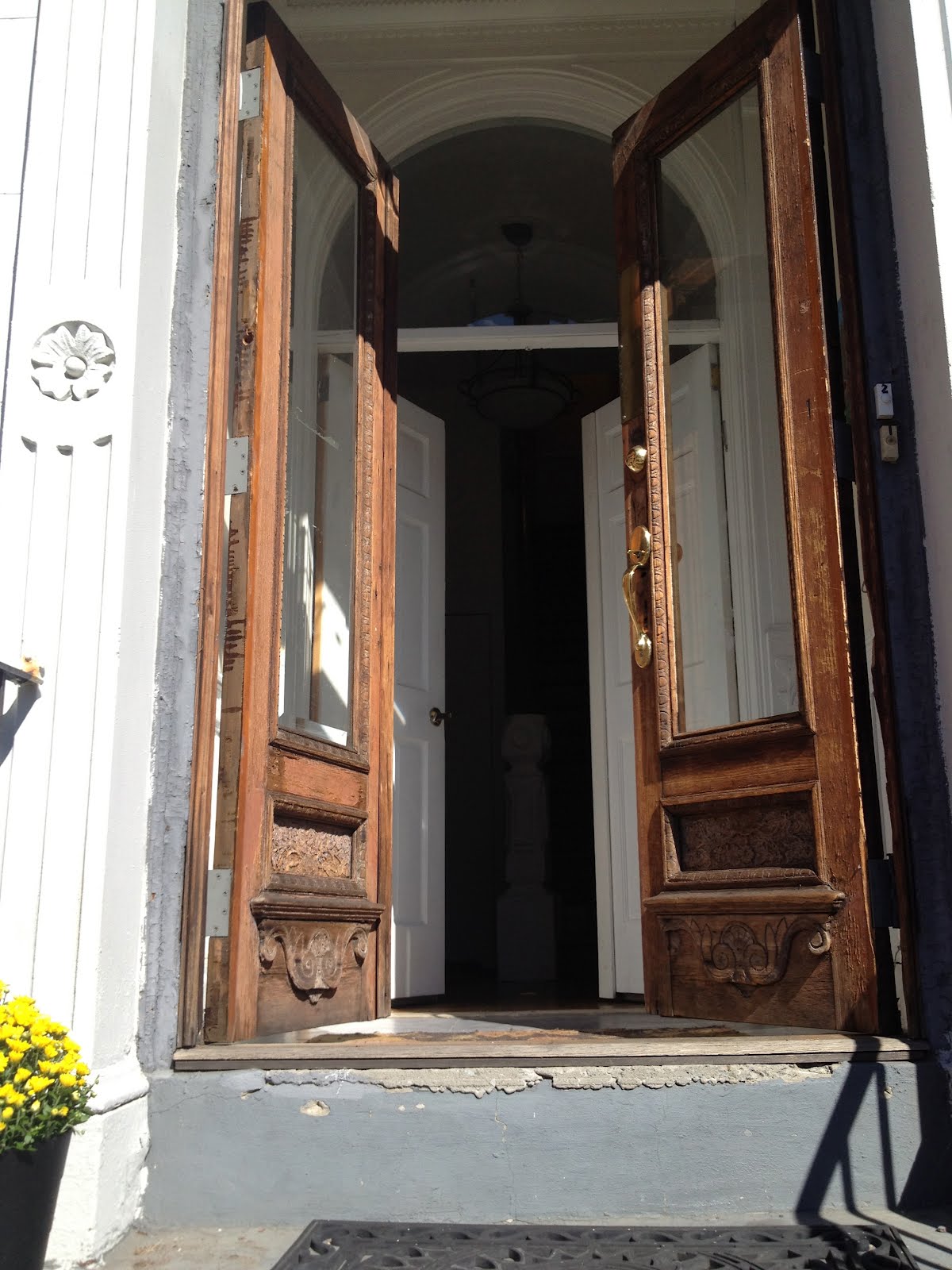 Brownstone Doors Brooklyn The Apartment Itself Has A 9u0027 X 30 The Apartment Itself Has A 9u0027 X 30 Door With Side Panel Which Can Be Opened To Accommodate Larger Equipment