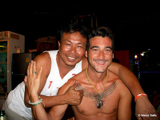 TATUAJE EN KOH CHANG, TRAT. TAILANDIA