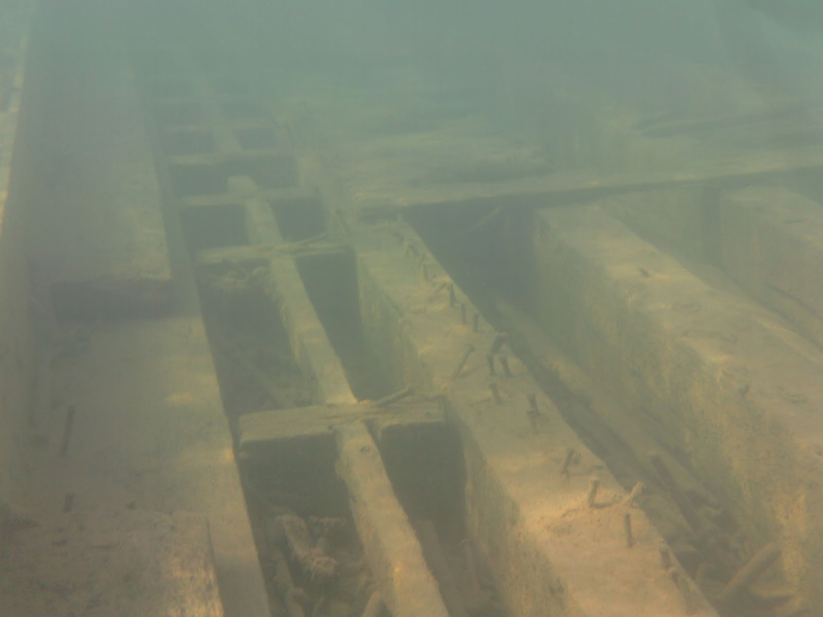 SHIPWRECKS OF THE APOSTLE ISLANDS ADAM HAYDOCK