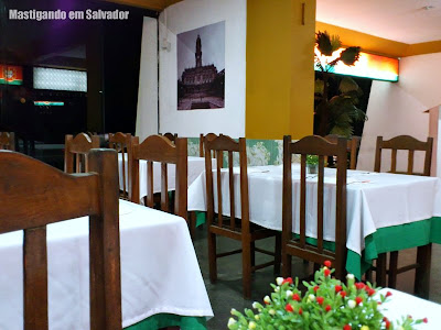 Solar do Bacalhau: Ambiente Solar do Bacalhau: Ambiente