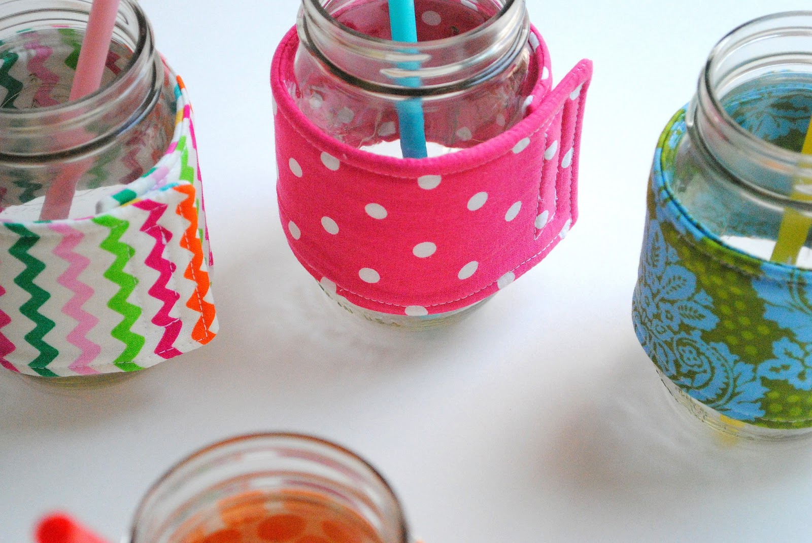 DIY mason jar cozy
