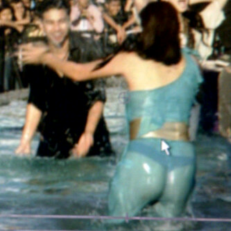 OLLA RAMLAN: G-STRING TERTANGKAP KAMERA ~ TV STREAMING INDONESIA