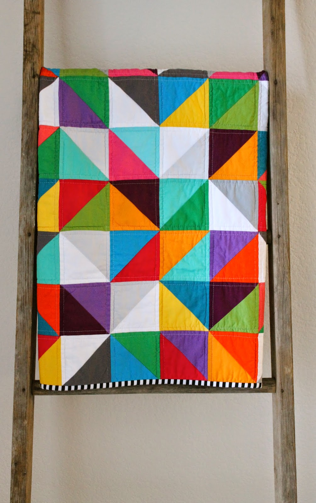 craftyblossom rainbow baby quilt.