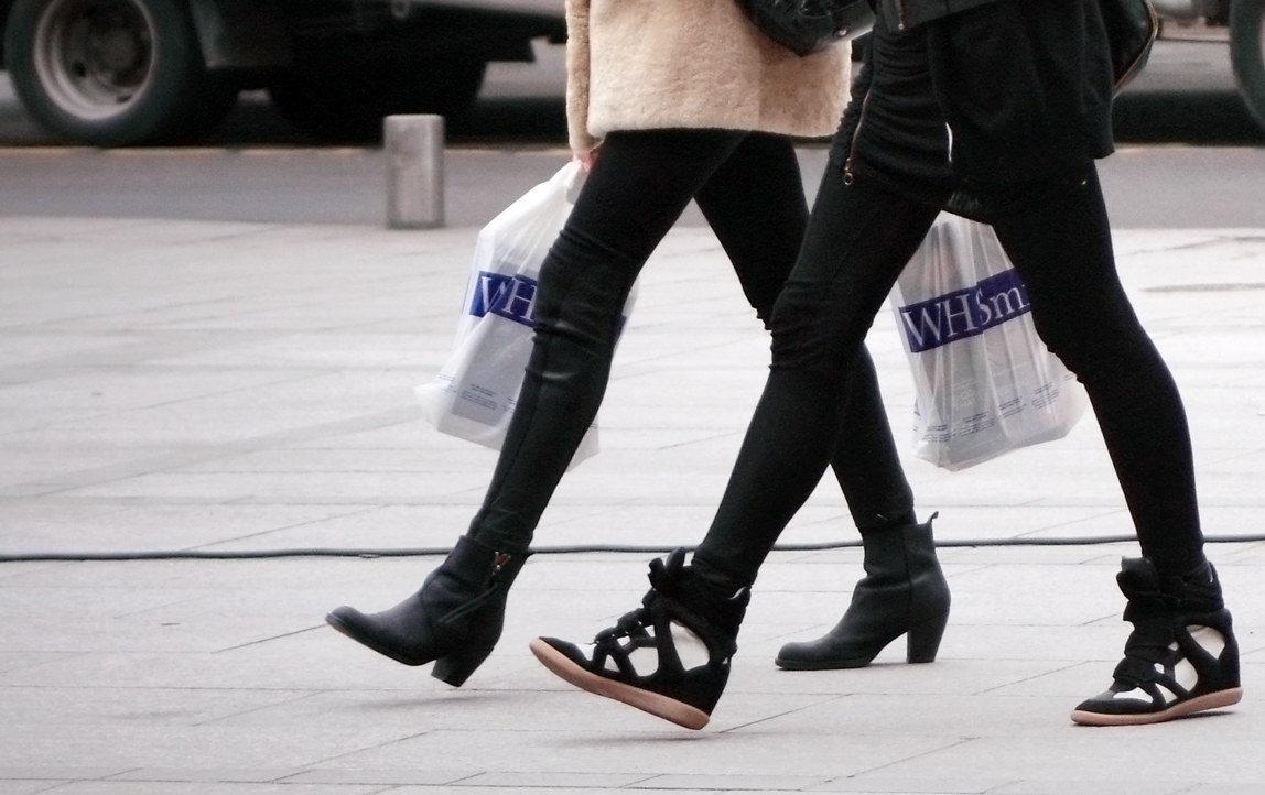 Marant isabel sneakers beyonce recommend to wear for autumn in 2019 Marant isabel sneakers beyonce recommend dress in summer in 2019