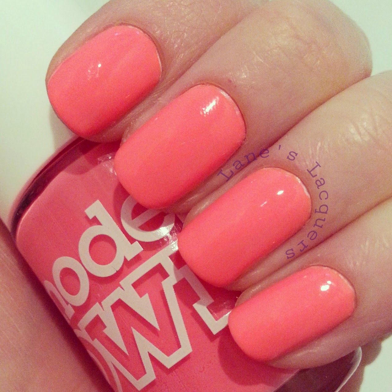 models-own-polish-for-tans-shades-swatch-nails