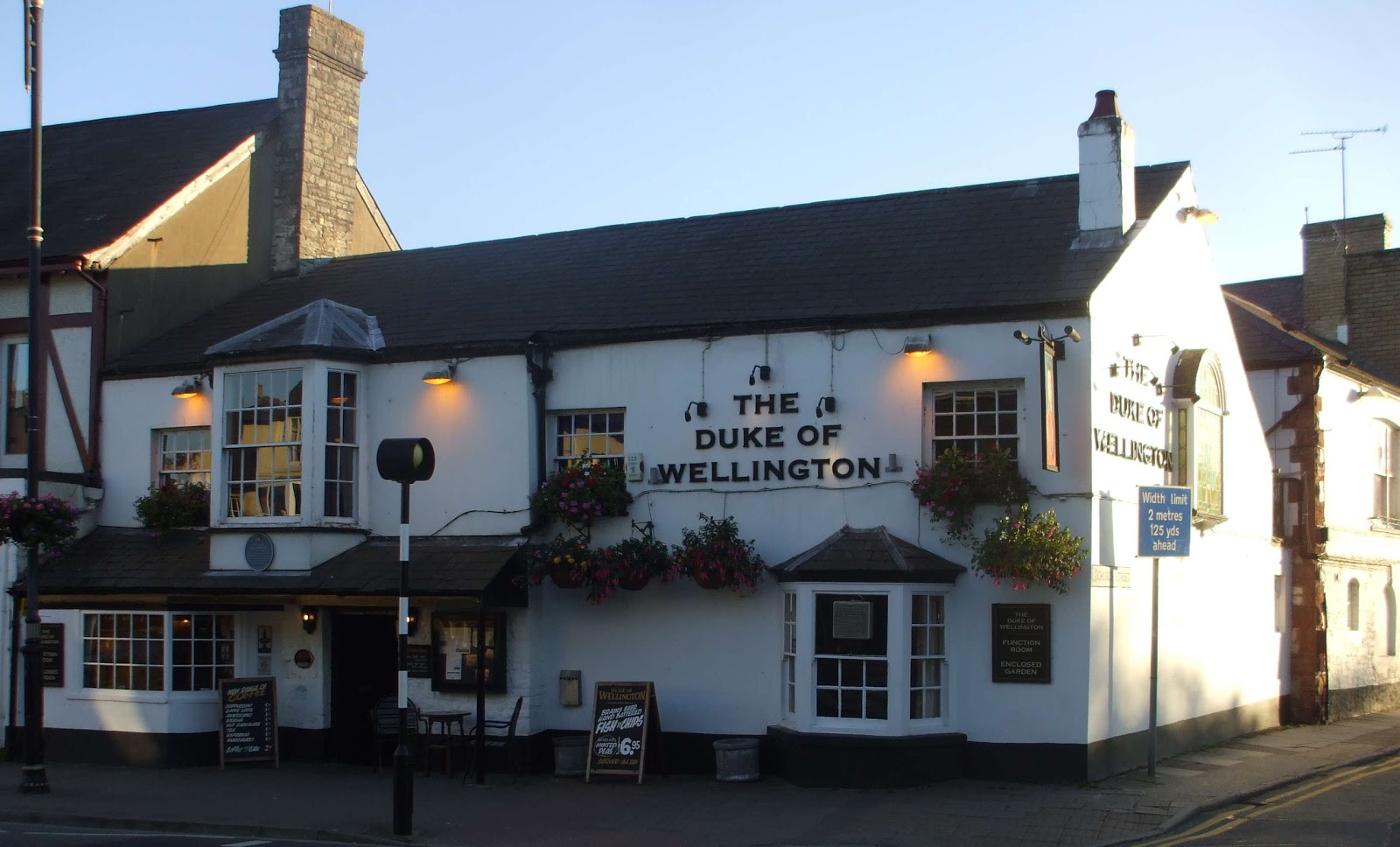 Brew Wales Duke of Wellington, Cowbridge