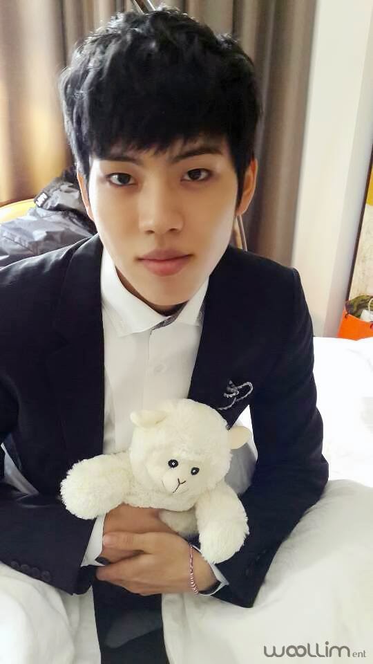 voshow ger kpop talk about infinite h hoya jang voshow ger kpop talk about infinite h hoya jang