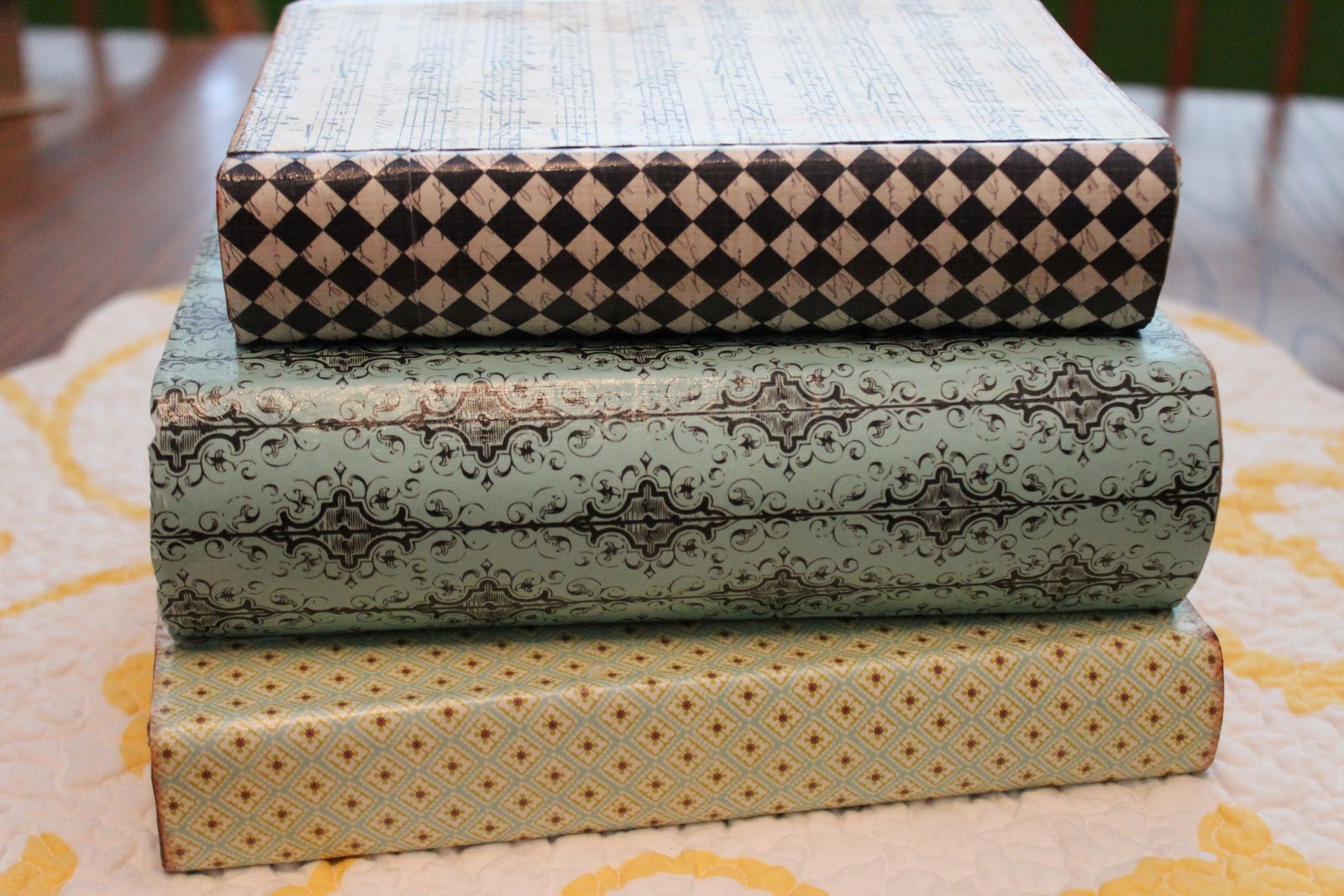 Mommy DIY Hardcover Book Decor