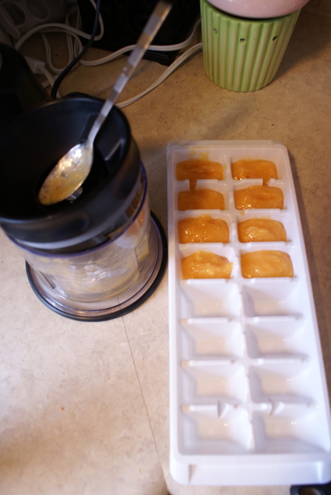 Sweet Tea with Peach Ice Cubes