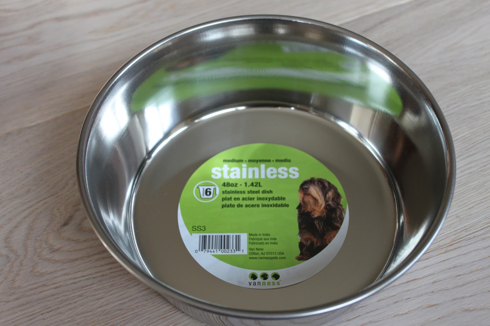Van Ness Stainless Steel Dog Bowls ALL THINGS FUNCTIONAL & PRACTICAL