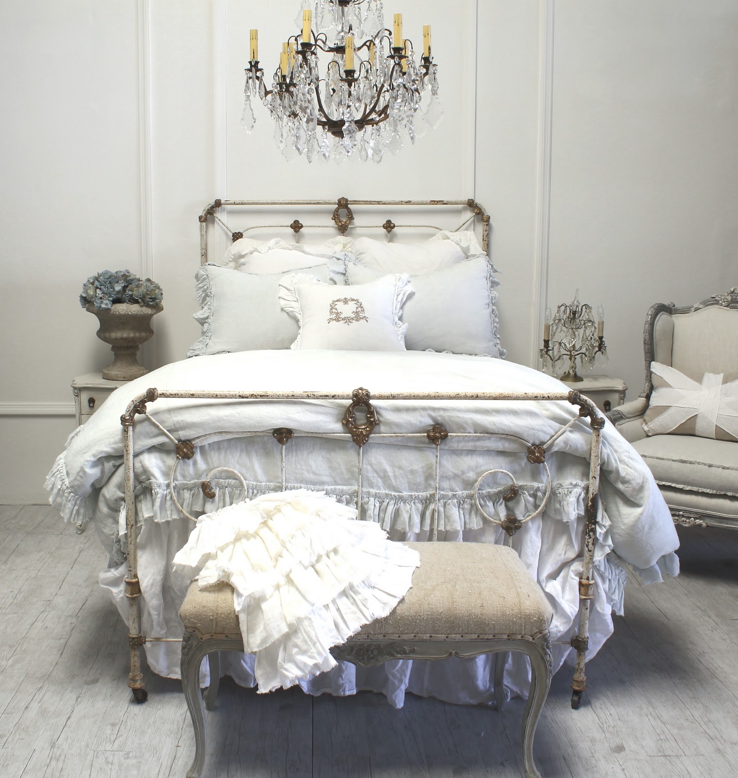 Full Bloom Cottage Linen Ruffle Bedding Soft and Organic....