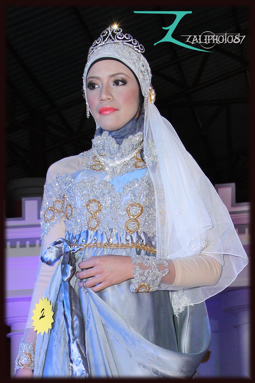 model baju pengantin 2013