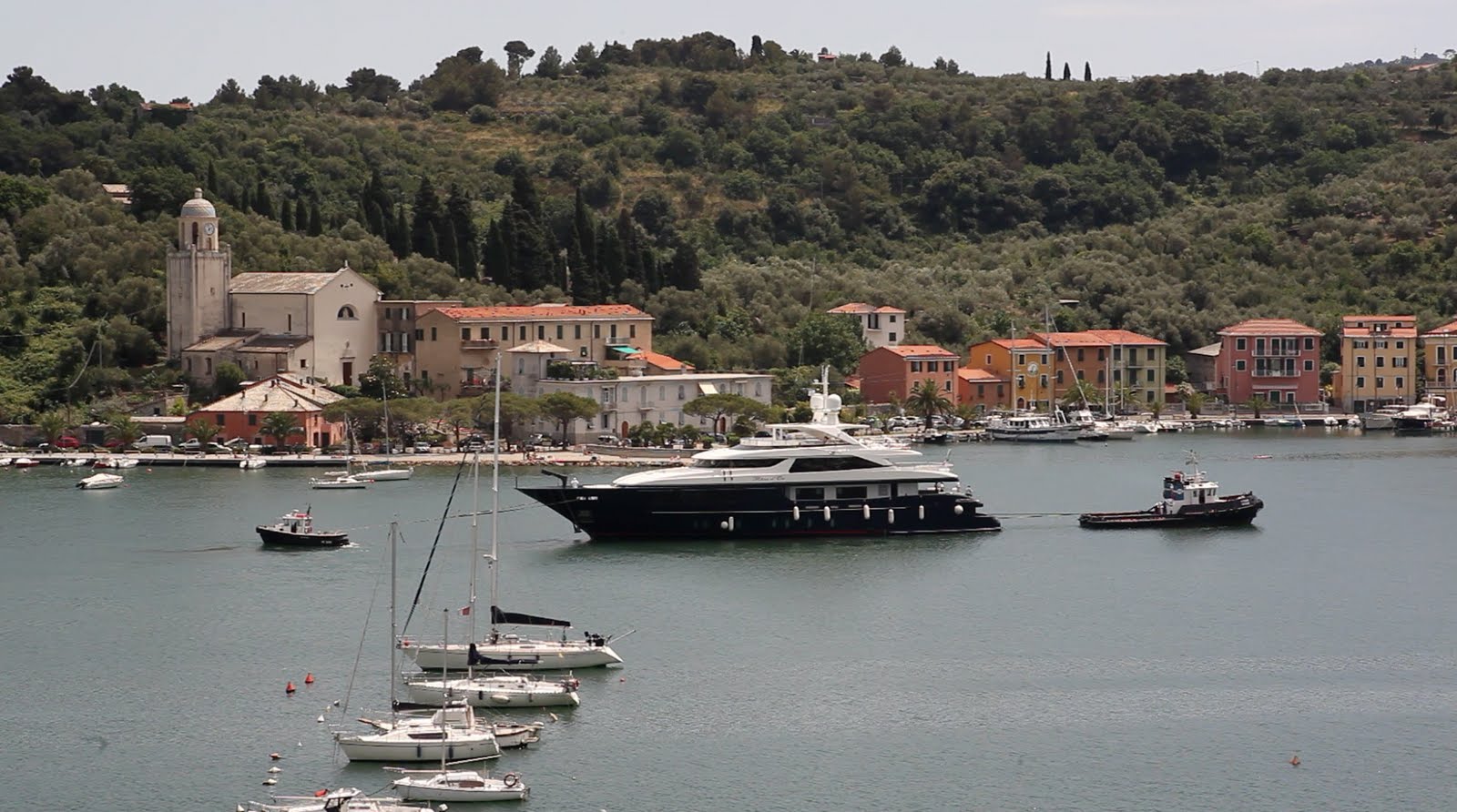 ... the Sanlorenzo 46 Steel series. She is a semi‐displacement super yacht ... ... the Sanlorenzo 46 Steel series. She is a semi‐displacement super yacht ...