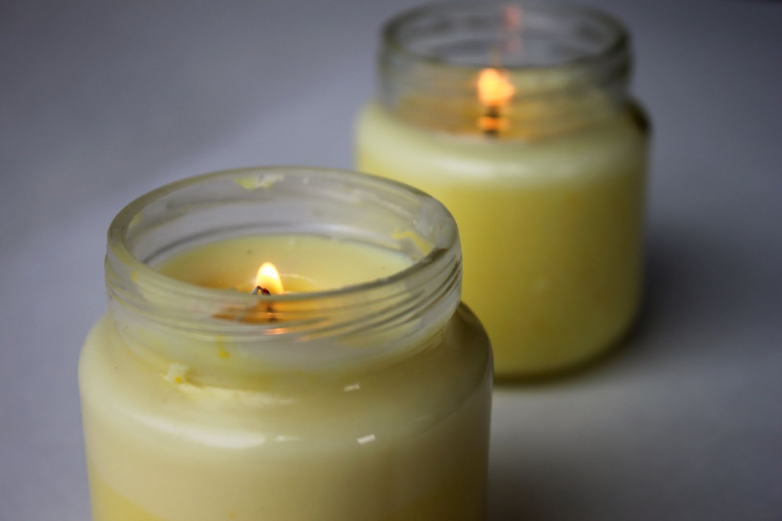 Delighted Momma diy environmentally friendly candle