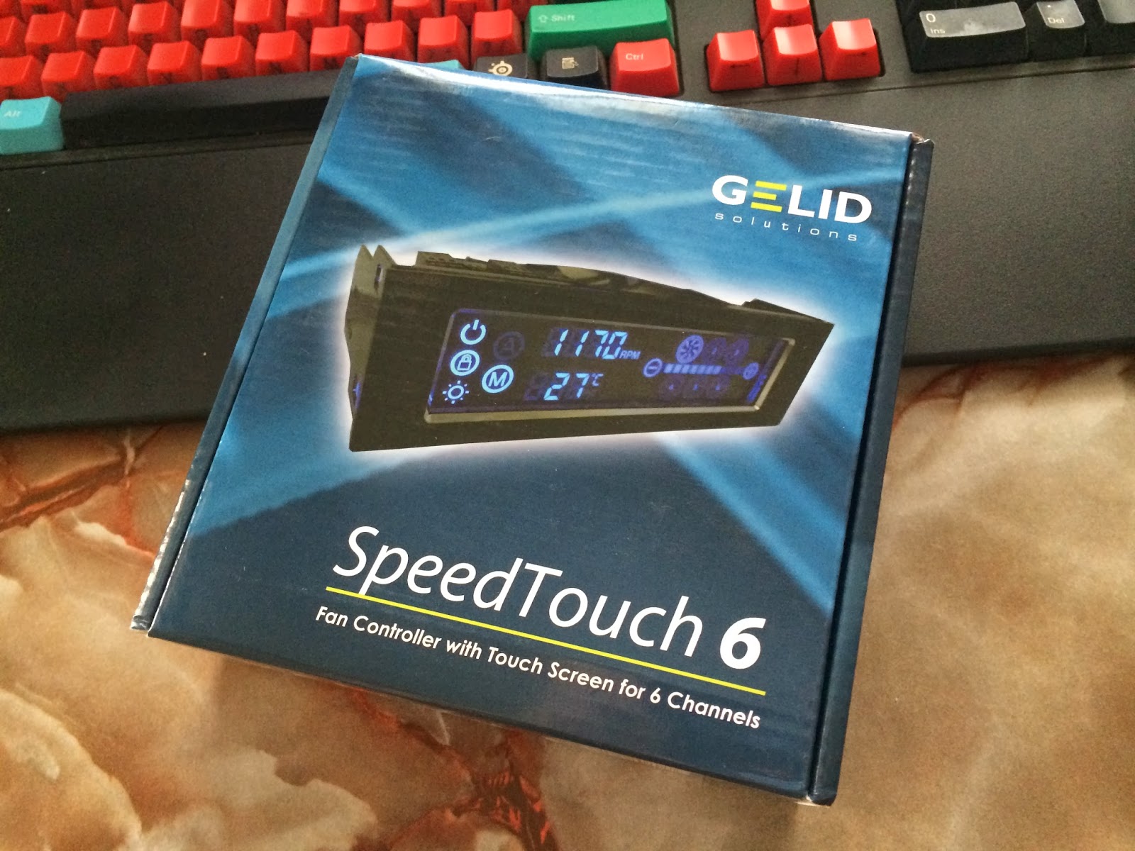 Unboxing& Review - Gelid Solutions SpeedTouch 6 Fan Controller 4