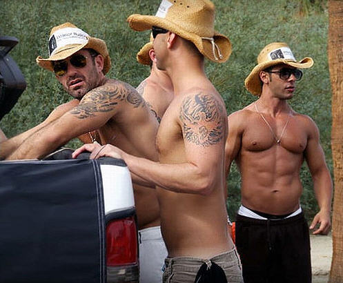 Gay real estate san diego Chupando penes gay
