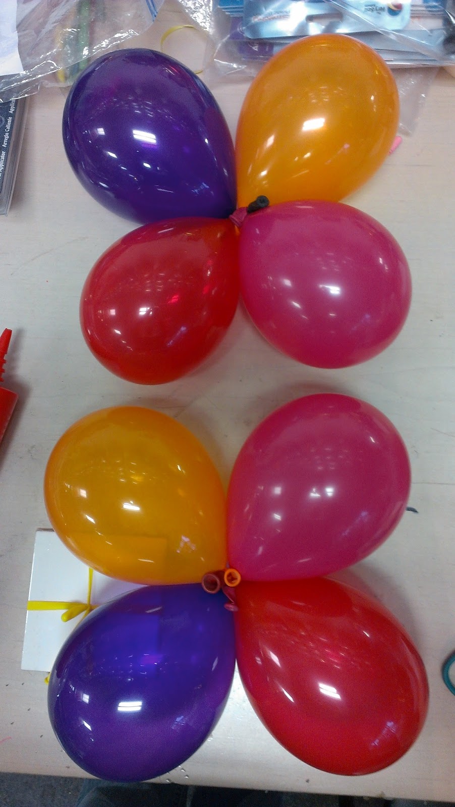 Let's get creative! Air filled balloon centerpiece