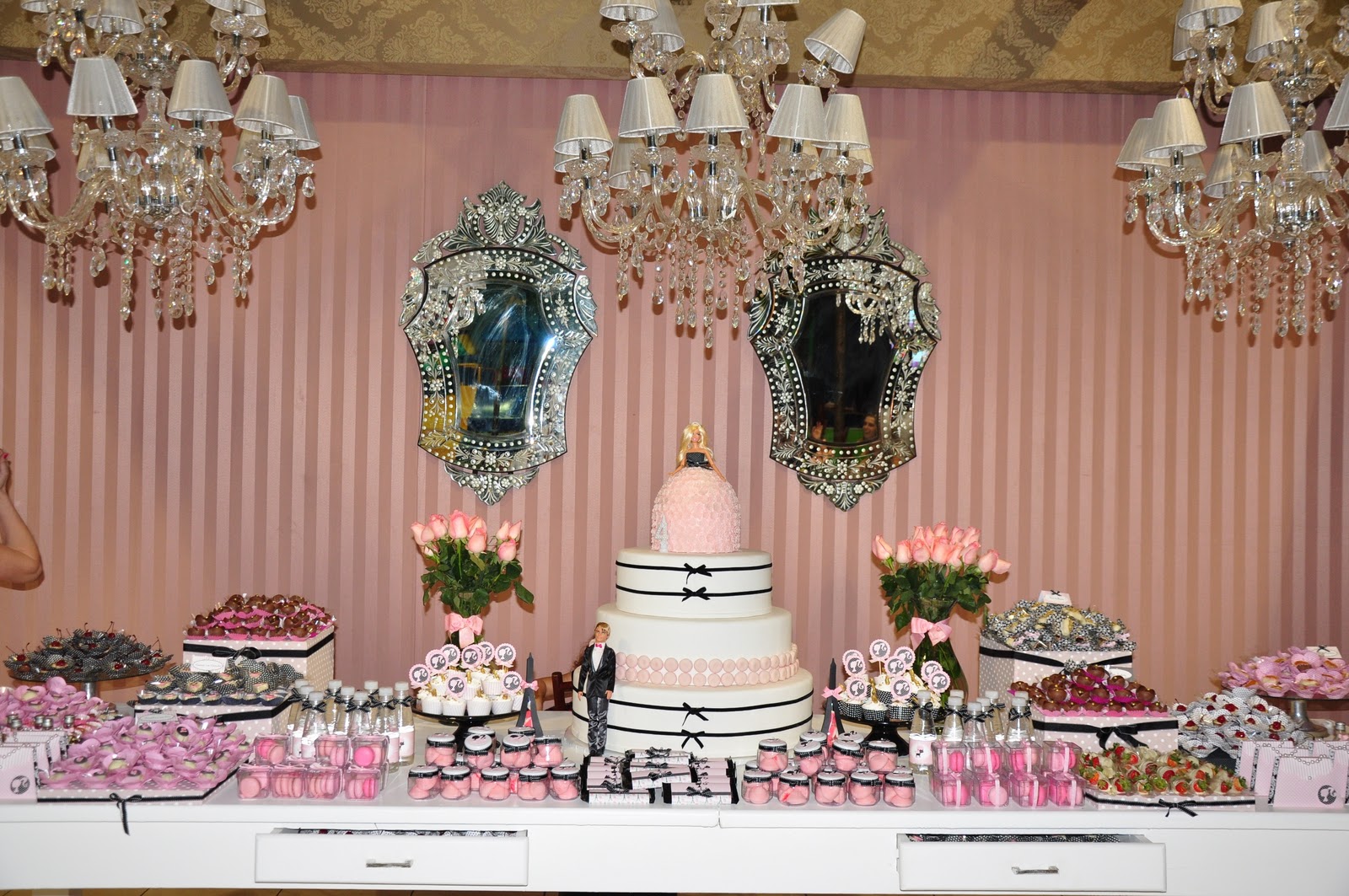 decoracao festa barbie:Festa Barbie Moda e Magia decoracao festa barbie:Festa Barbie Moda e Magia