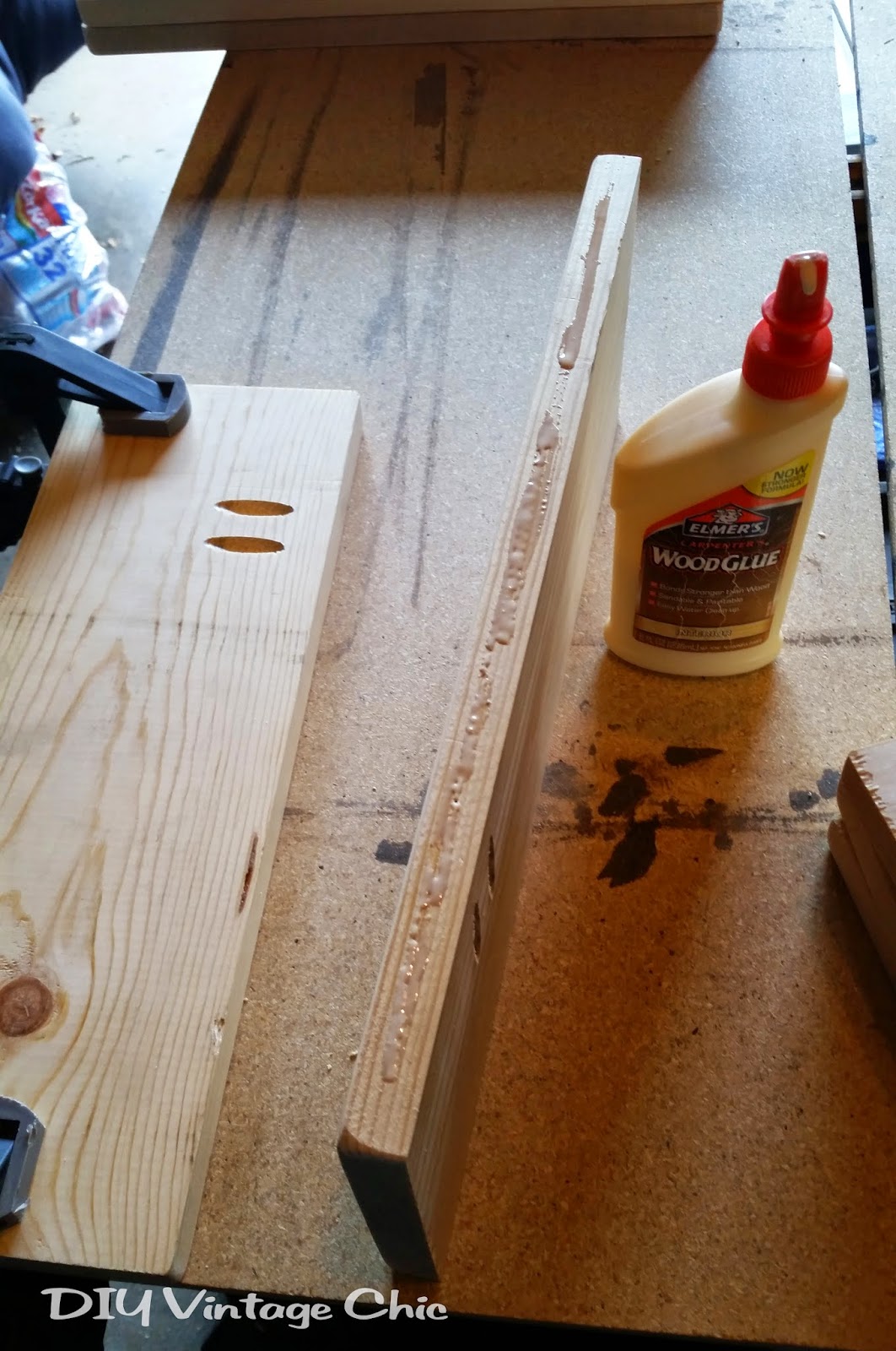 DIY Vintage Chic DIY Custom Monogram Wooden Placemats