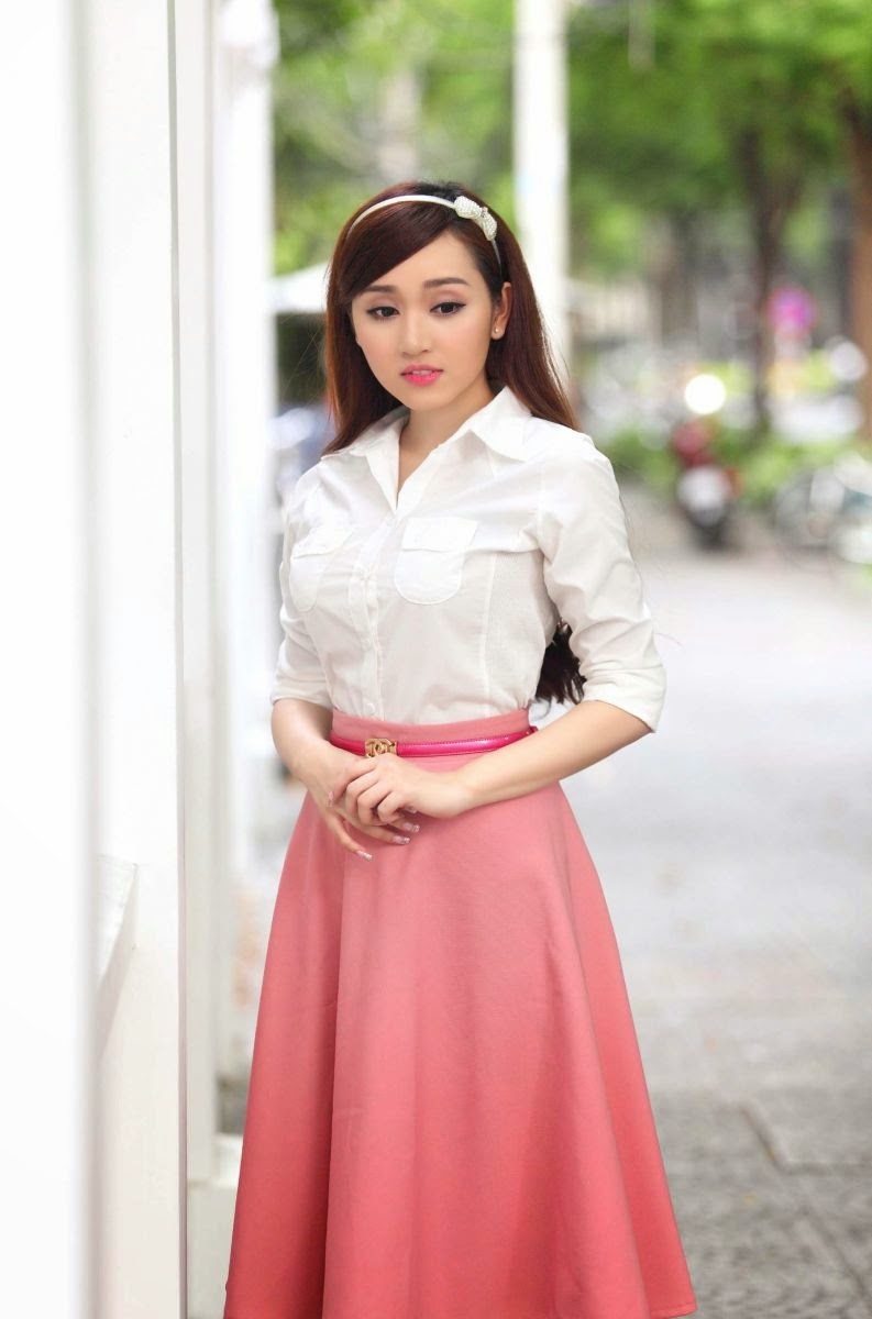Hotgirl Huỳnh Kim Khánh