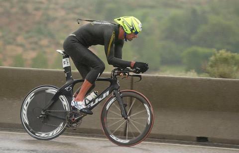 http://4.bp.blogspot.com/-A1wqUY7Quog/ULQgjC7oB5I/AAAAAAAABiQ/Ed6dME9rQc8/s1600/matty+reed+riding+in+a+wetsuit.jpg