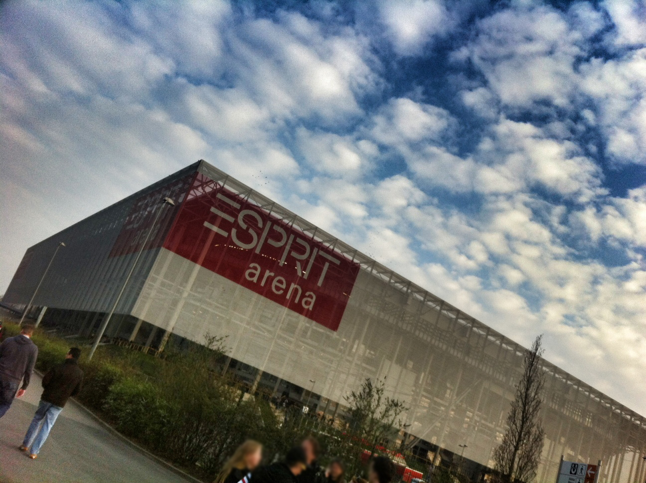 Outside Left First Train To Dusseldorf