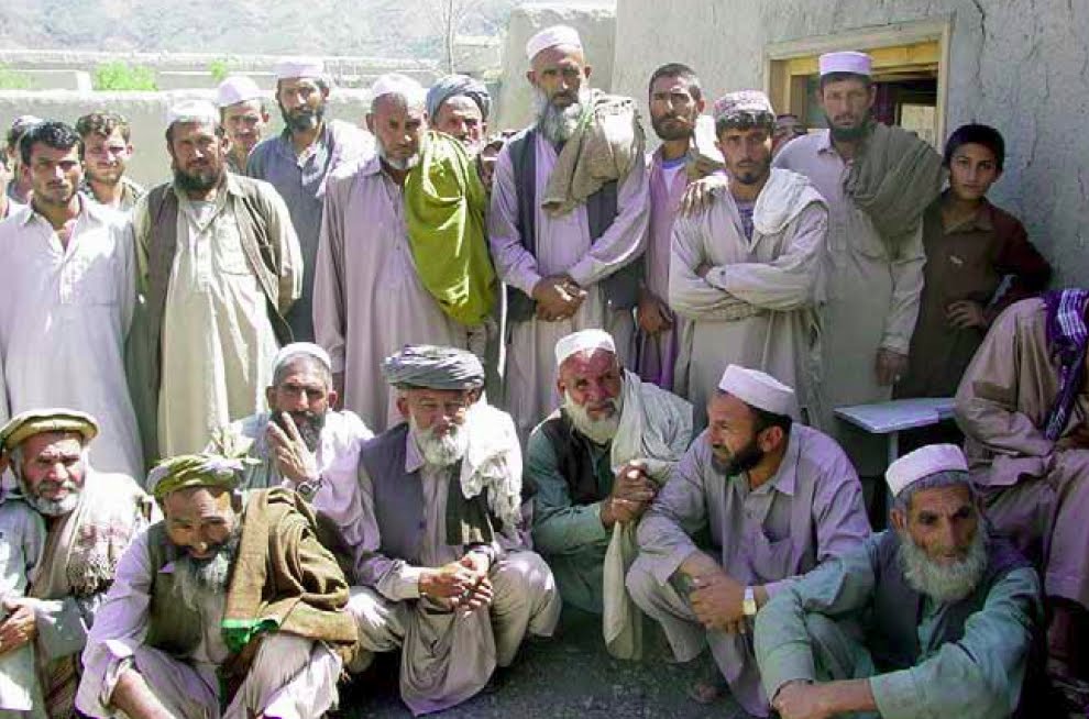 Afghan tribesmen