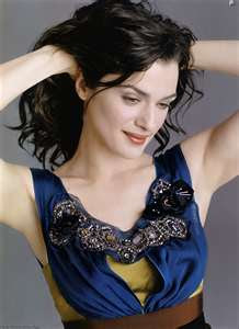 rachel weisz, look at heavy weights, normally she hides in her dress, they are apparent now.