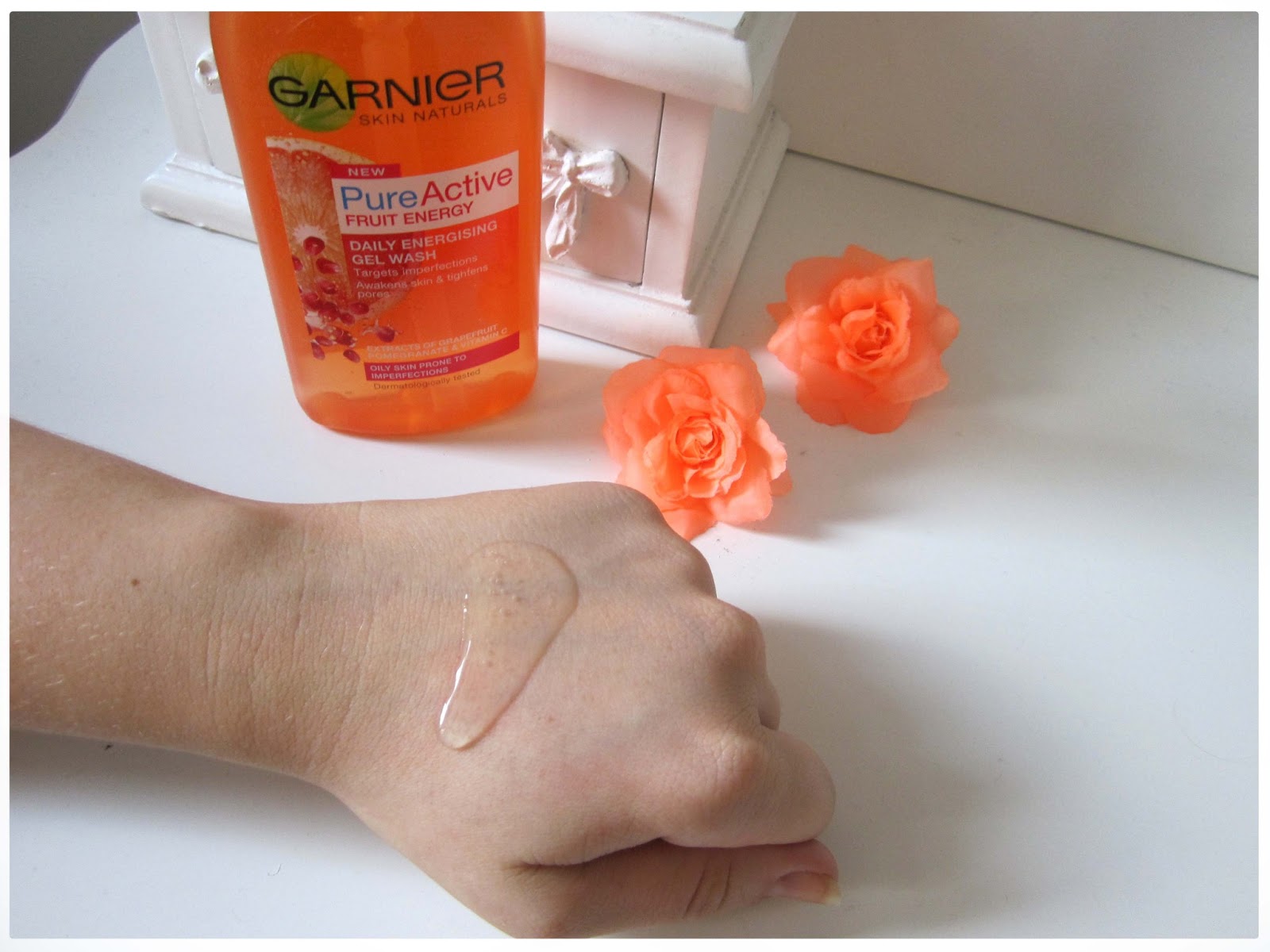 Garnier Fruit Energising Facial Gel Wash Review Slurp Social