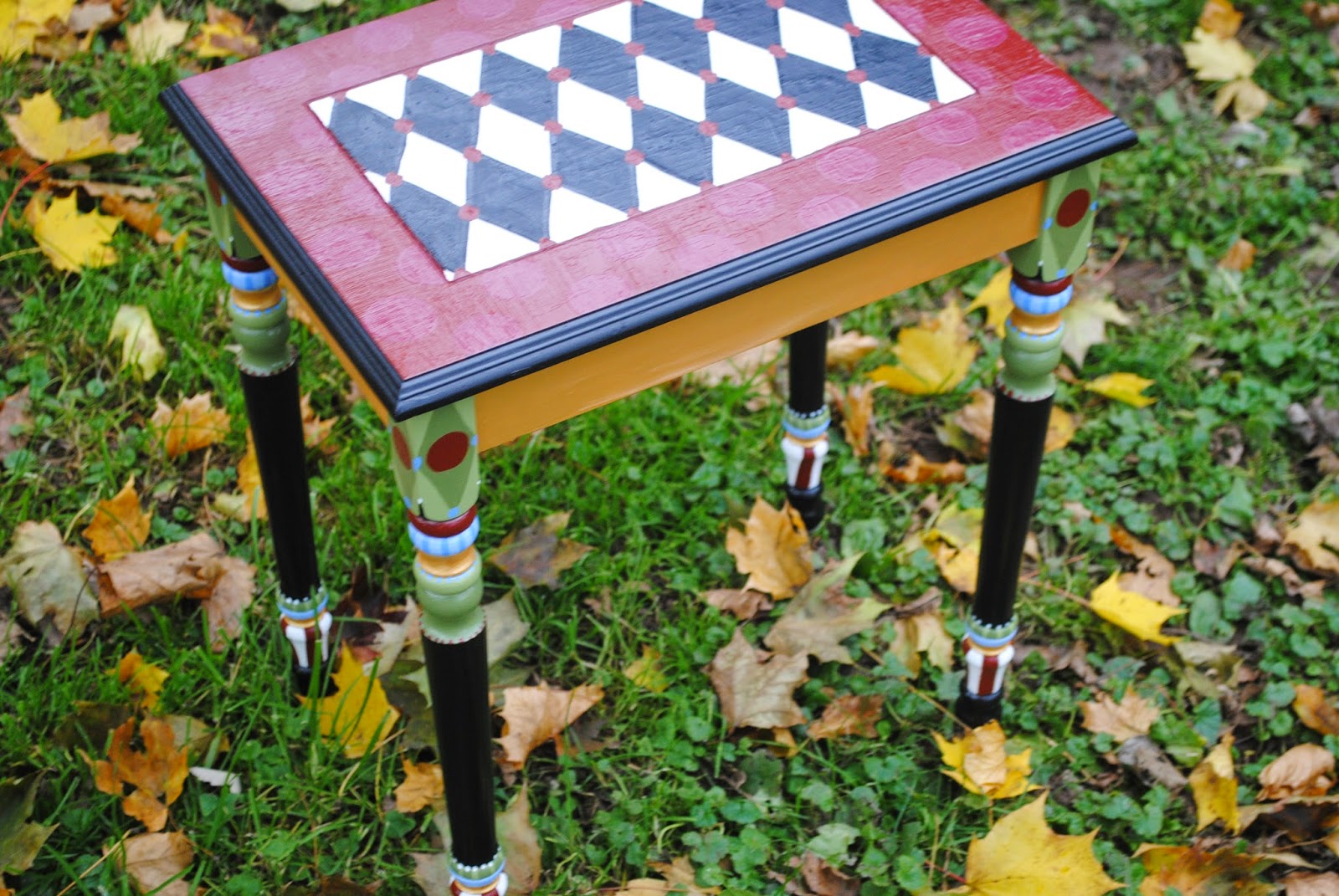 The Decorative Paintbrush, Designs by Mary Mollica Miniature Table for 2