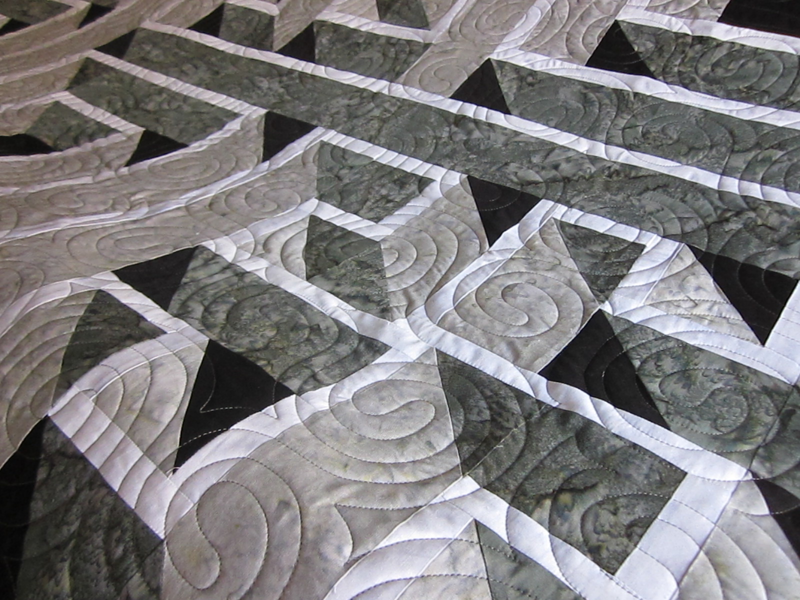  Zany Quilter Patty's Labyrinth Quilt...