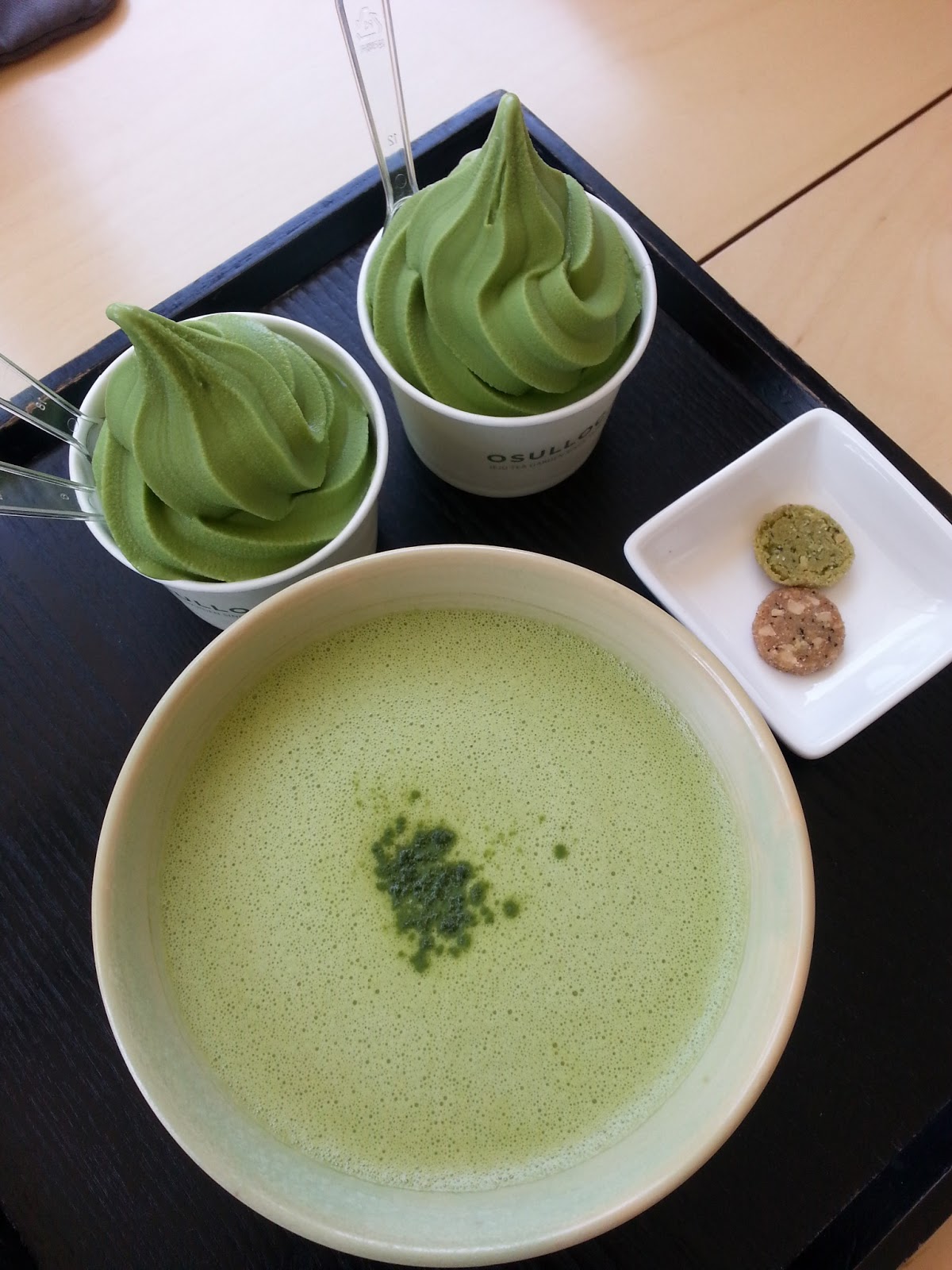 Green Tea Mochi Cakes with Red Bean recipe themoodkitchen