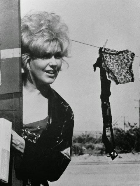 prostituée embrasser