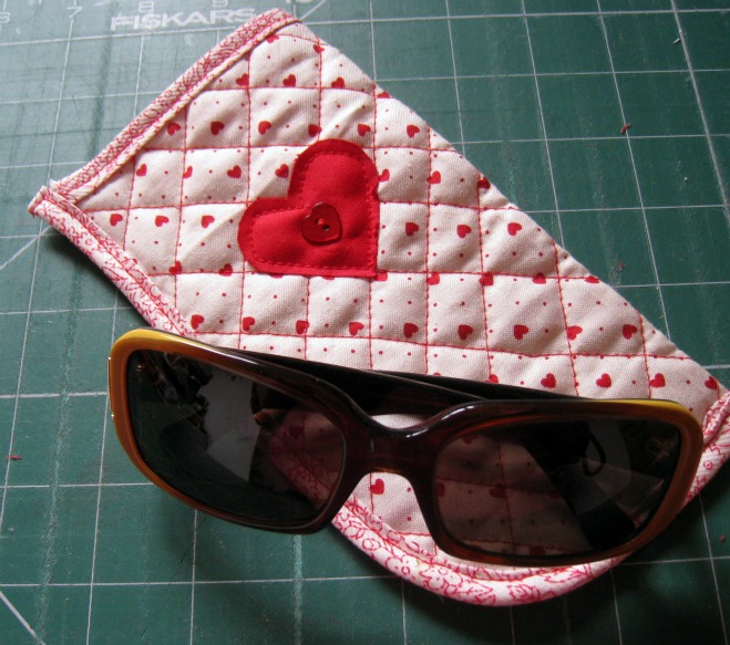 RosMadeMe Making a Spectacle Glasses Case Tutorial