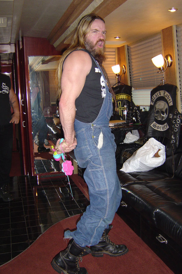 Humor: Zakk Wylde - Fanfarrão ~ Noticias do Mundo do Rock ! Rock News