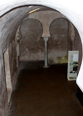 Sala caliente  de los baños de Zeid en Toledo