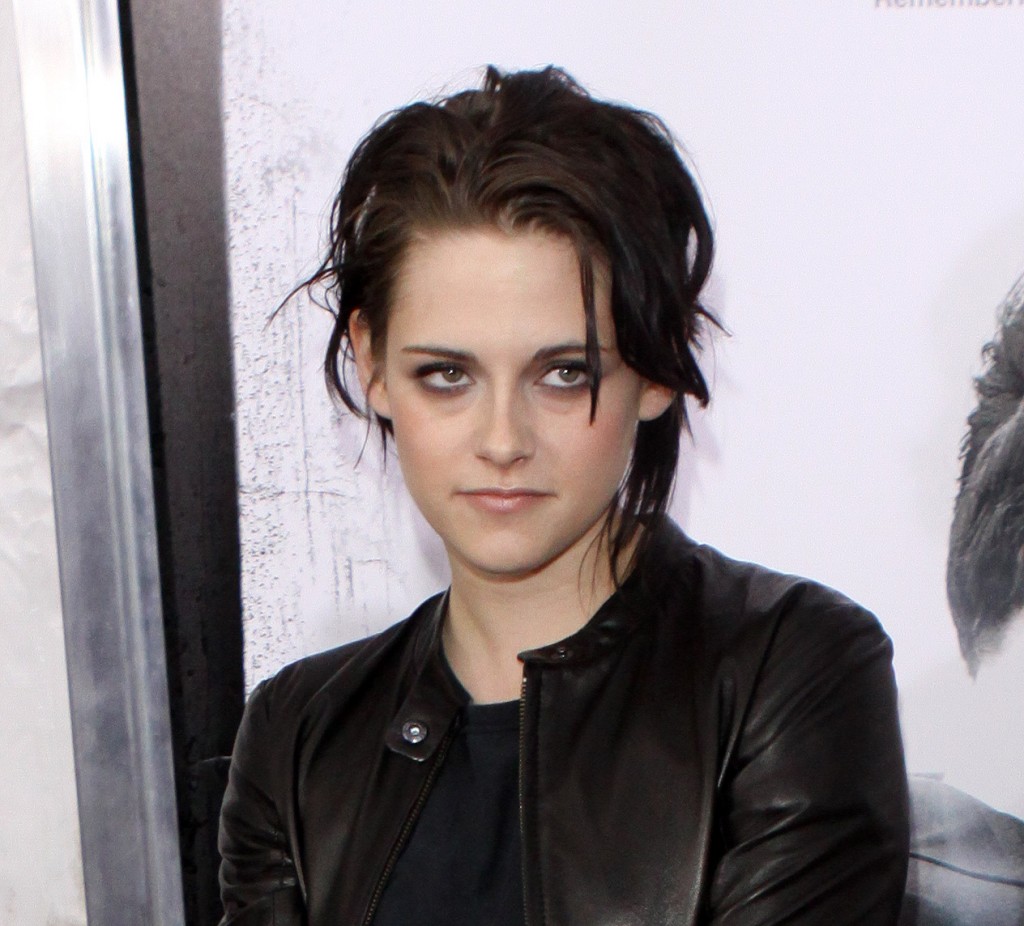 Curly Layered Bob Haircuts Kristen Stewart Short Hair