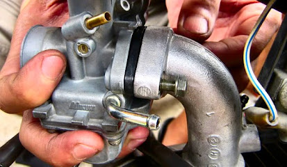 Tips Perawatan dan Cara Membersihkan Karburator Motor Tips Perawatan dan Cara Membersihkan Karburator Motor