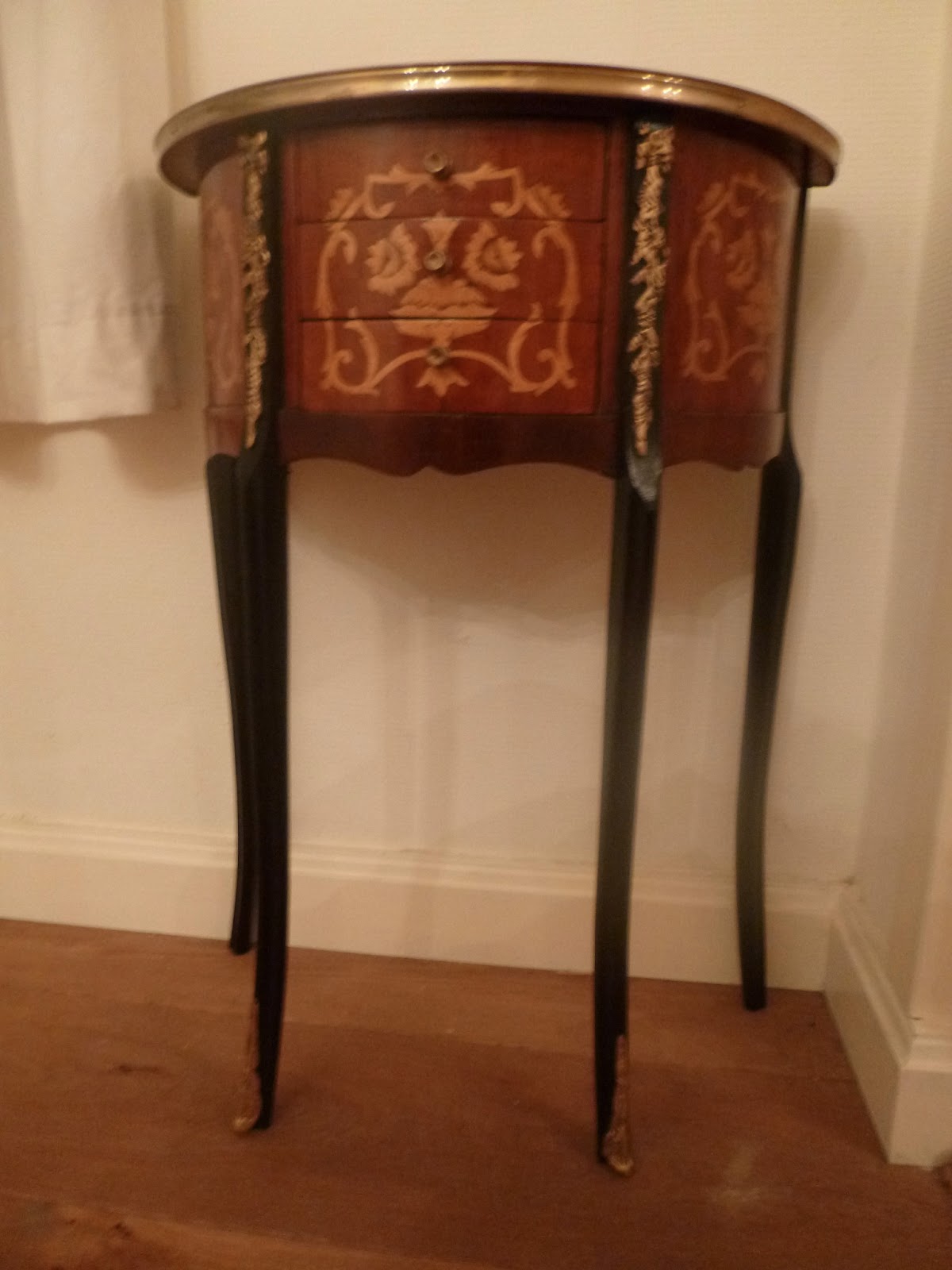 Riant antiek brocante curiosa: in stock: enkele voorbeelden