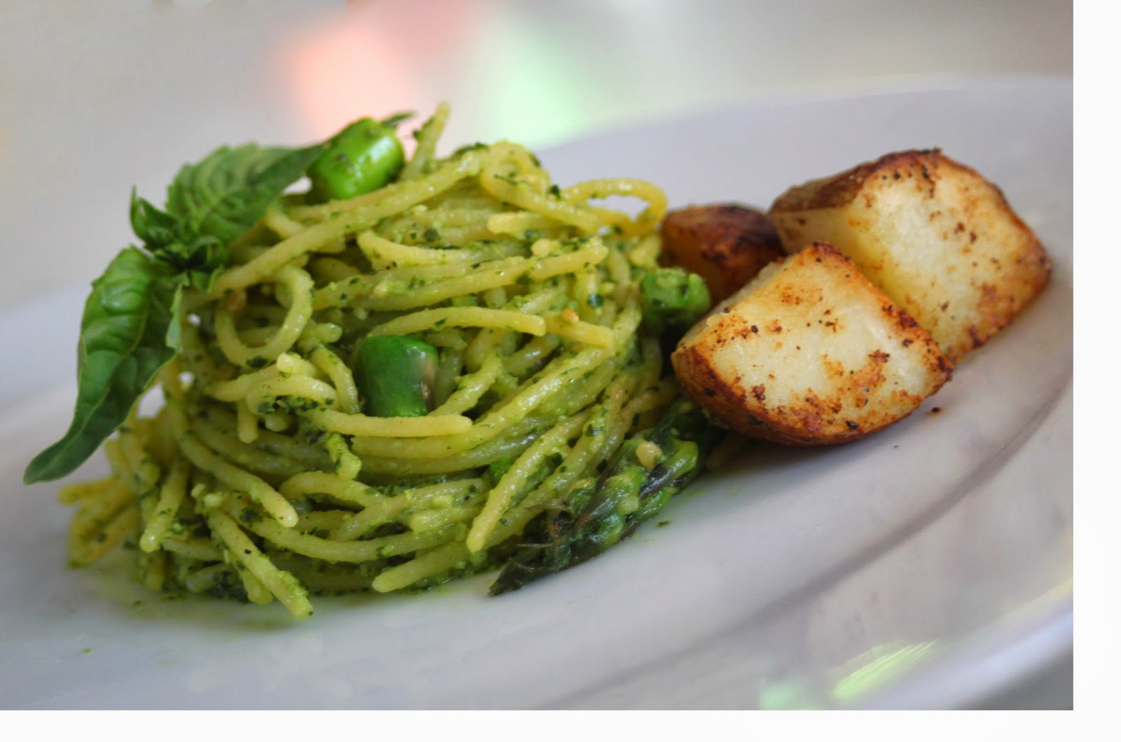 Healthy, Busy Mom Vegan Spaghetti Genovese with Fresh Asparagus